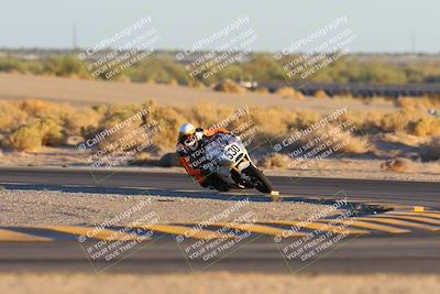 media/Nov-17-2024-CVMA (Sun) [[1fec520723]]/Race 18-Supersport Middleweight/
